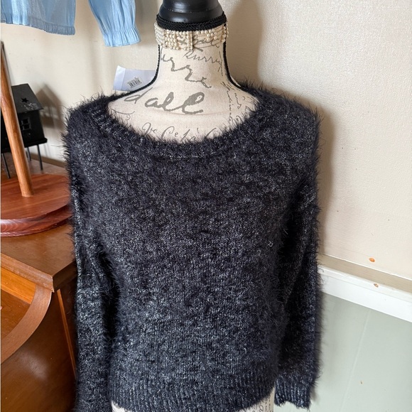 Women's Black Crew Neck Tinsel Sweater in Gunmetal NWT - Picture 6 of 7